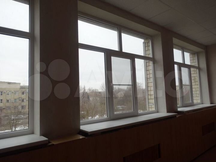 Продам помещение свободного назначения, 1104.3 м²