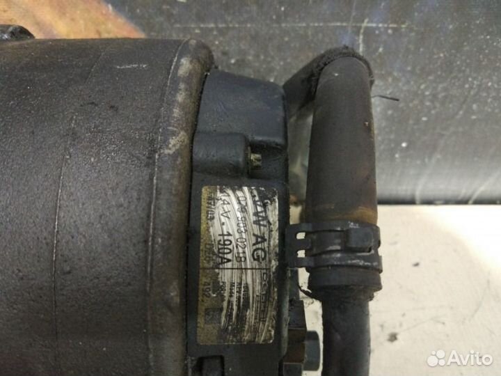 Генератор Audi Allroad C5 BAS 2004