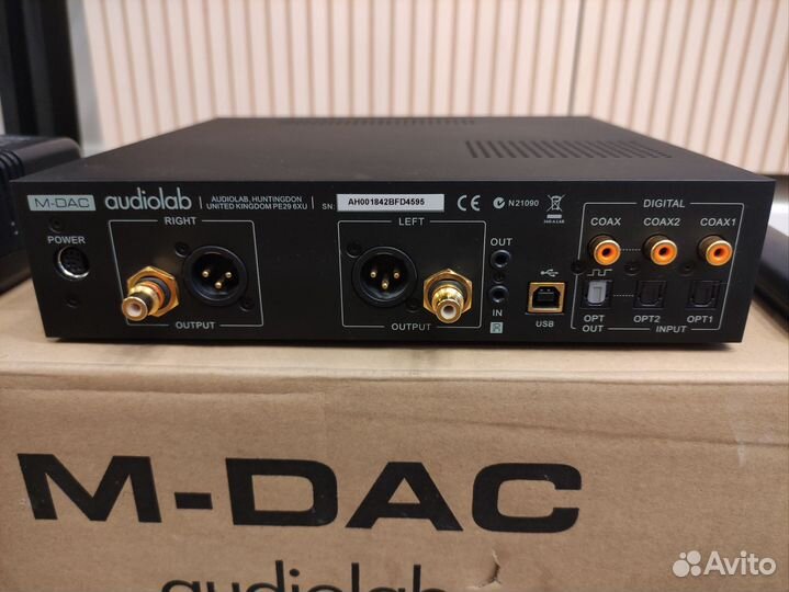 Цап и усилитель наушников Audiolab M-DAC