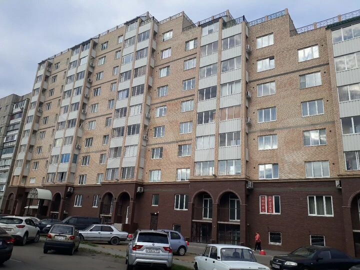 2-к. квартира, 42 м², 2/10 эт.