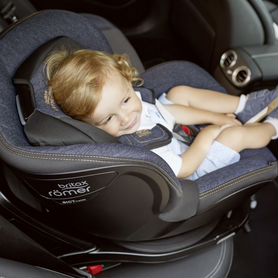 Автокресло Britax Romer Dualfix M i-size