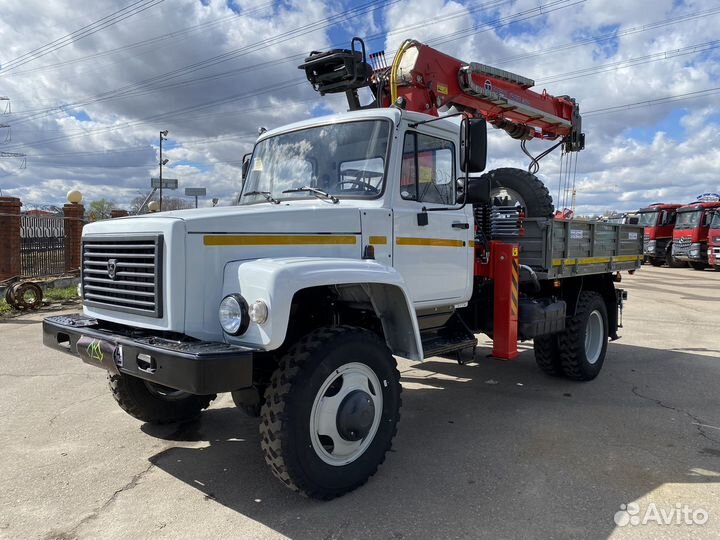 Чайка-сервис 27847D с КМУ, 2022