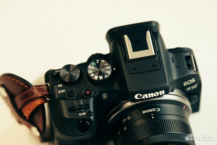 Фотоаппарат Canon EOS R10 Kit RF-S 18-45mm