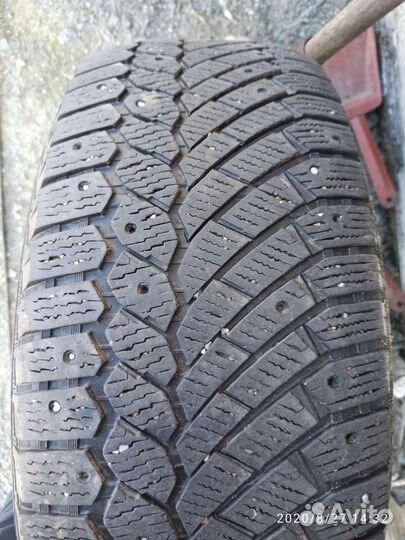 Continental ContiIceContact 265/65 R17