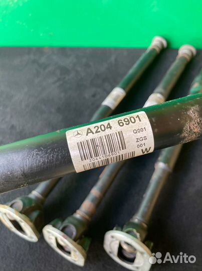 Кардан передний Mercedes W212 S221 X221 C204