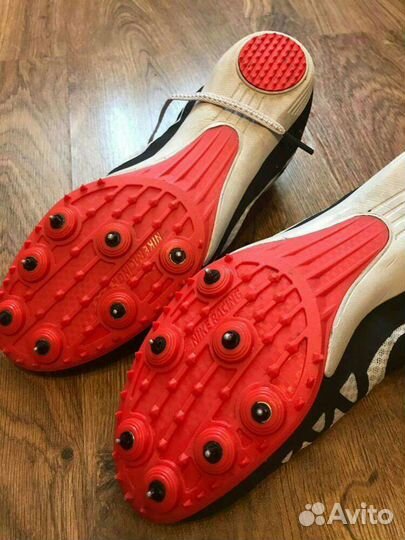 Шиповки для бега nike