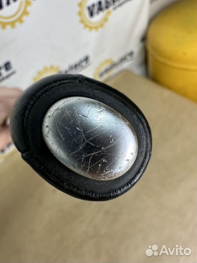 Рычаг стояночного тормоза Audi A4 B7