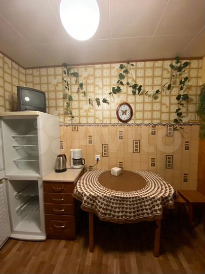 3-к. квартира, 84 м², 1/2 эт.