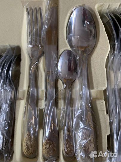 Набор столовых приборов новый