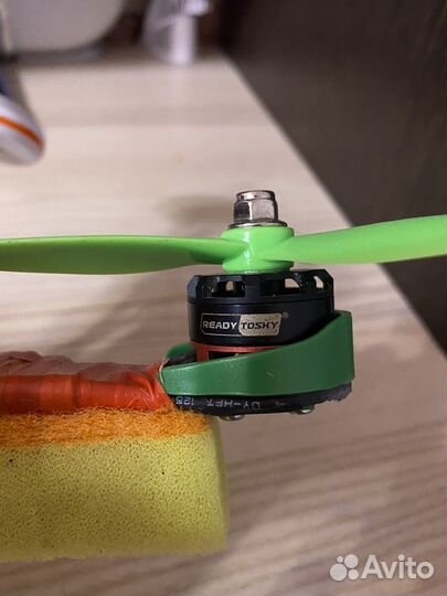 Гоночный квадрокоптер FPV