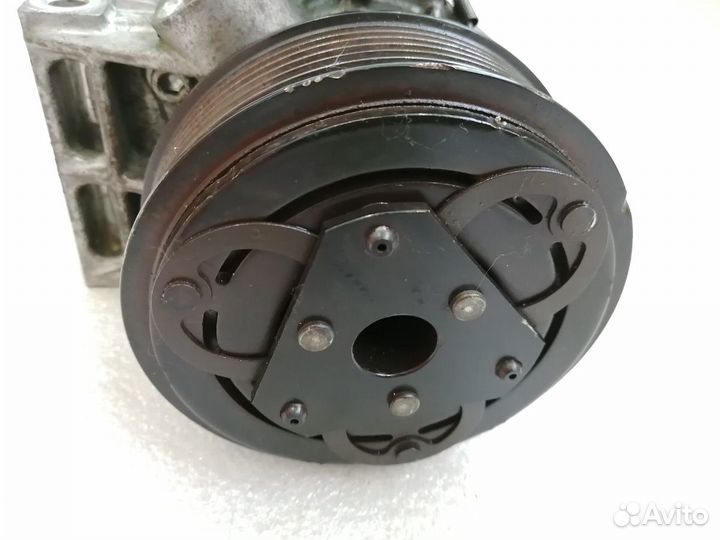 Компрессор кондиционера 926003VA0A nissan HR12DE