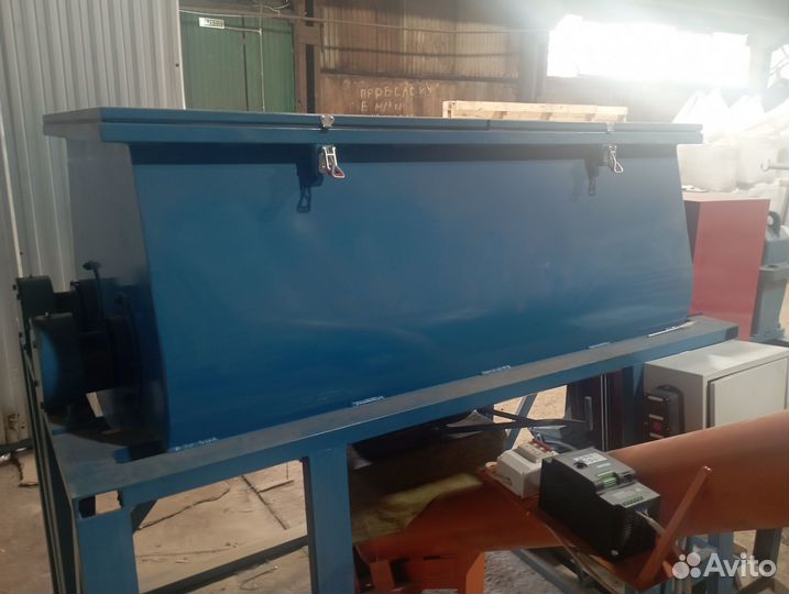 Смеситель лопастной двухвальный 980 литров