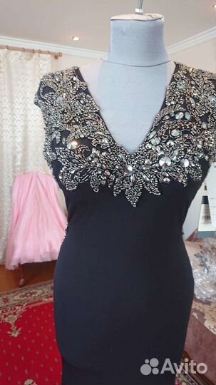 Вечернее платье