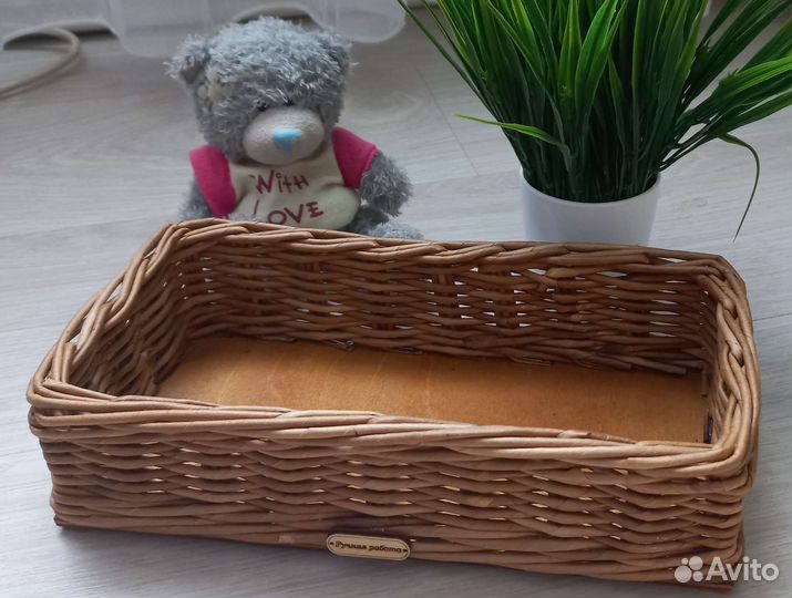 Плетеная корзиночка для хранения
