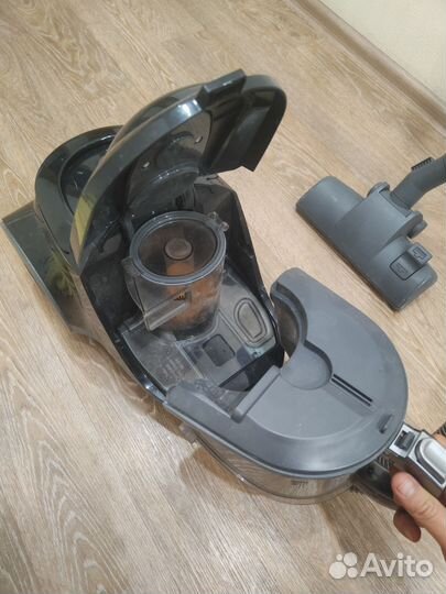 Пылесос LG VK76A02NTL