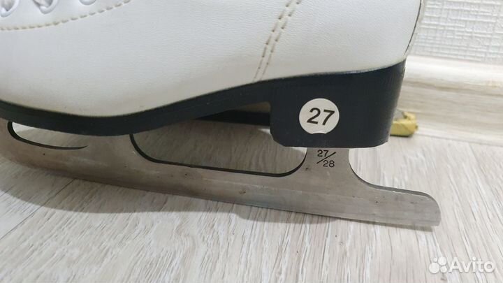 Коньки фигурные