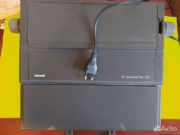 Печатная пишущая машинка