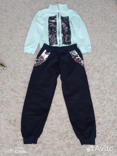 Спортивный костюм для девочки