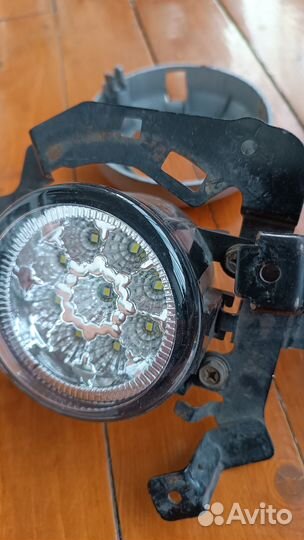 Фара противотуманная, светодиодная mitsubishi