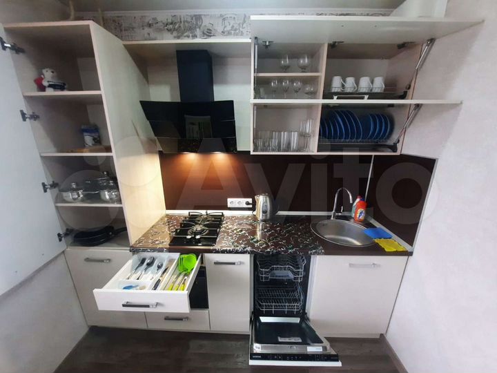 1-к. квартира, 33 м², 8/9 эт.