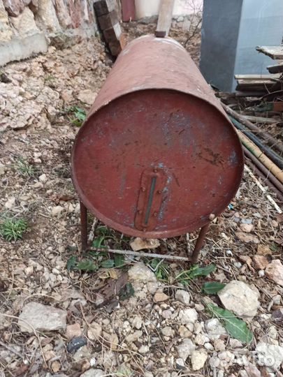 Ёмкости металлические,пищевая нержавейка,шкаф мет