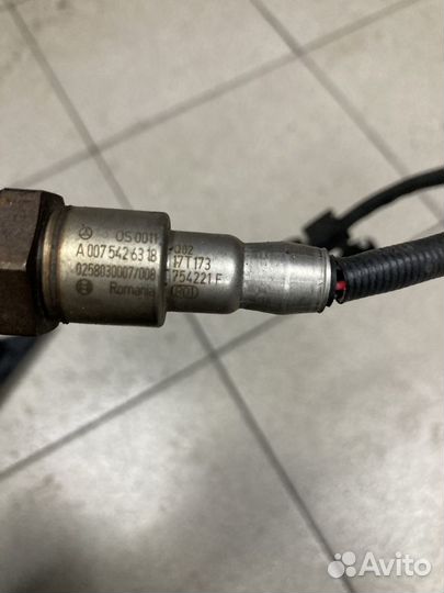 Датчик кислорода Mercedes-Benz двигатель M270