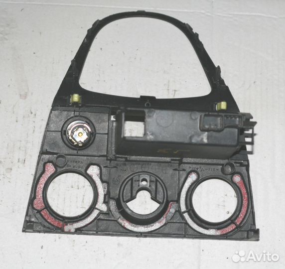 Toyota Matrix панель климат контроля Тойота