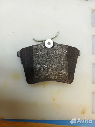 Тормозные колодки Citroen C5 задние TRW gdb1596