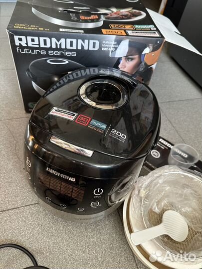 Мультиварка Redmond RMC-M90