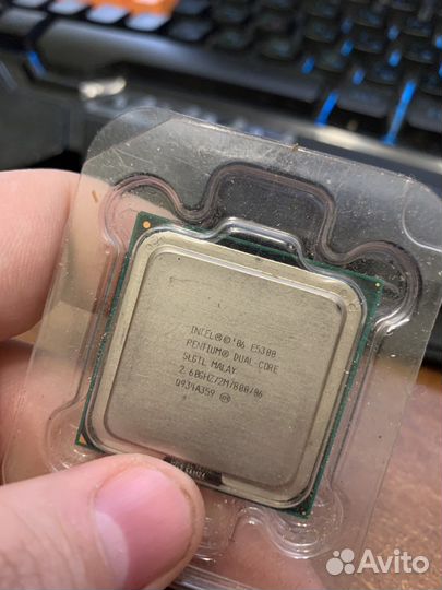 Процессор Intel Pentium Dual-Core E5300
