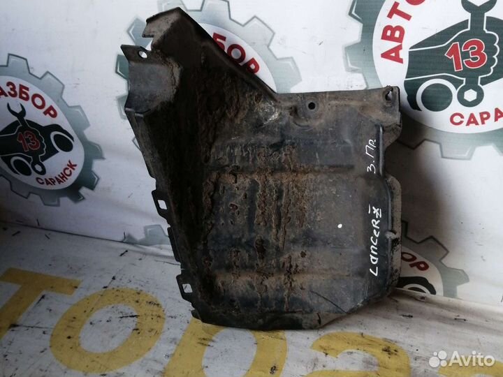 Подкрылок задний правый Mitsubishi Lanser 10