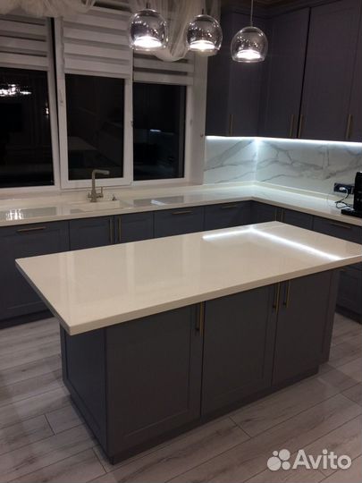 Столешницы подоконники из искусственного камня