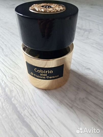 Парфюмерная вода женская