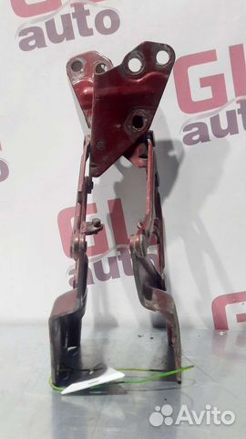 Петля капота VW Touareg