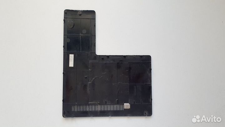 Б/у Крышка RAM и HDD Samsung RV511, RV513, RV515