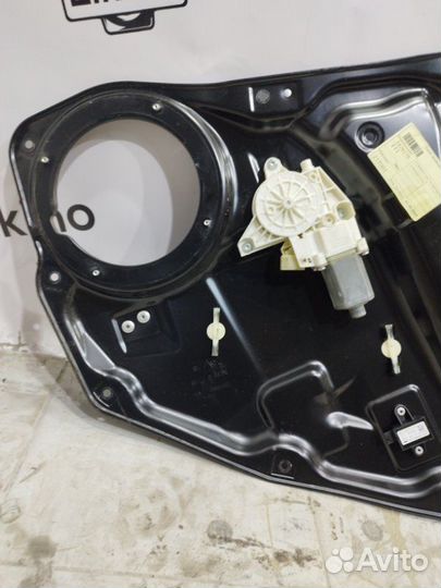 Стеклоподъемник задний правый Mercedes Gl X164