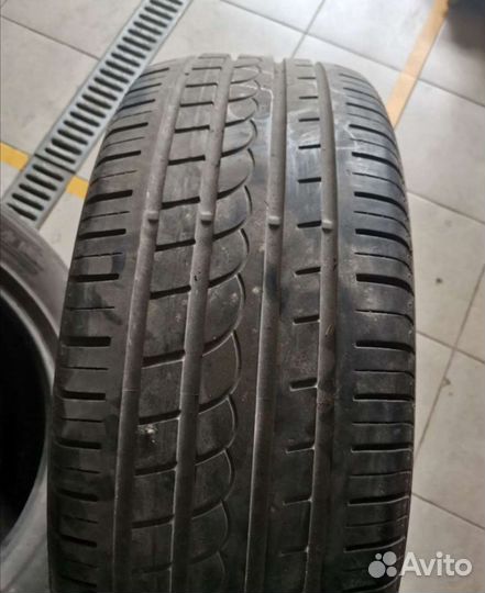 Pirelli P Zero Corsa 235/60 R18