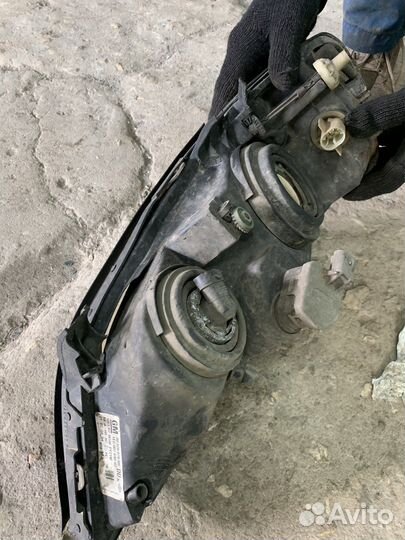 Фара передняя Opel Astra G