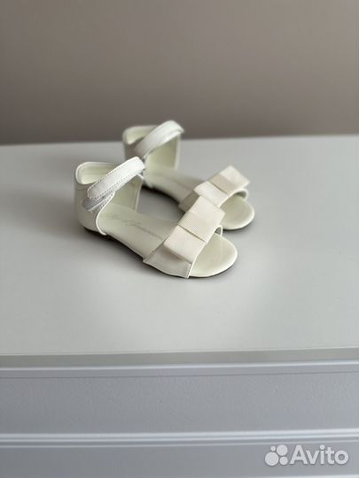 Босоножки для девочки 25 размер
