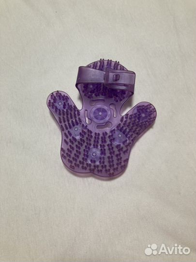 Массажная щетка