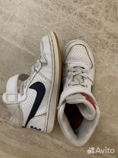Кроссовки nike