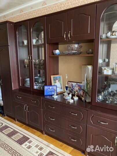 Стенка в гостиную