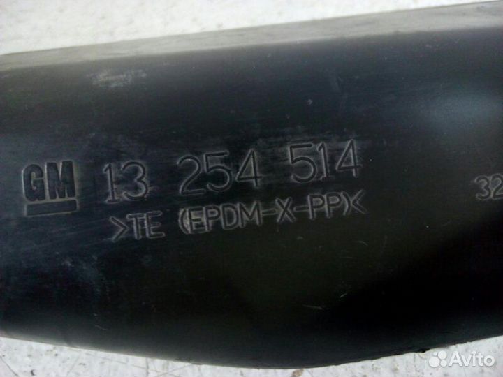 Воздуховод Opel Astra J P10 A16XER 2012