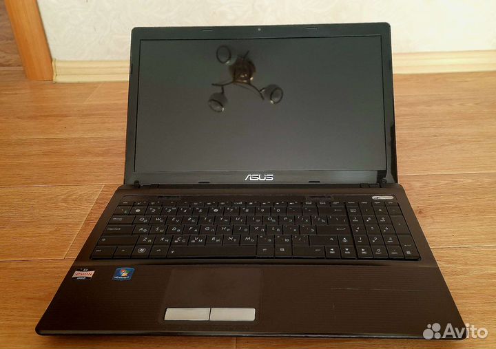 Ноутбук asus