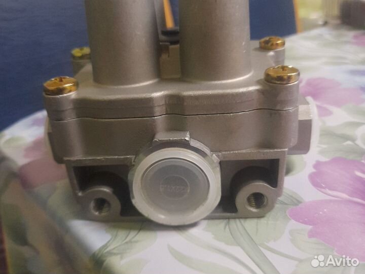 Клапан защитный 4-х контурный