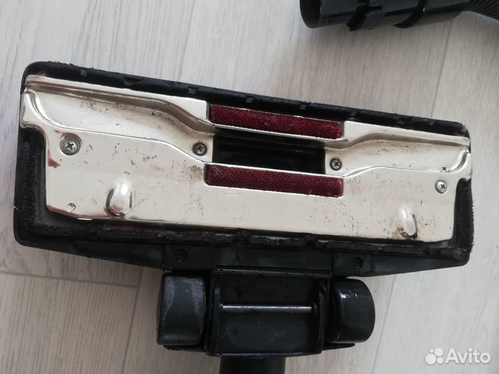 Пылесос Cameron Сухая уборка безмешковый