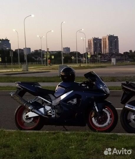 Honda CBR 929
