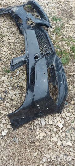 Бампер передний на Mercedes w204