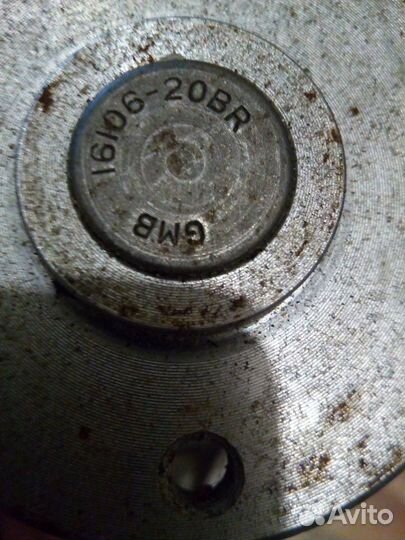 Помпа на Митсубиши спейс стар, карисма. MD 349885