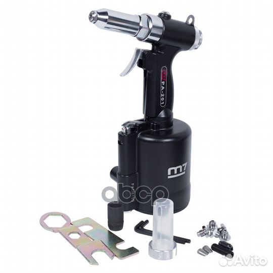 Пневмогидравлический заклепочник для заклепок